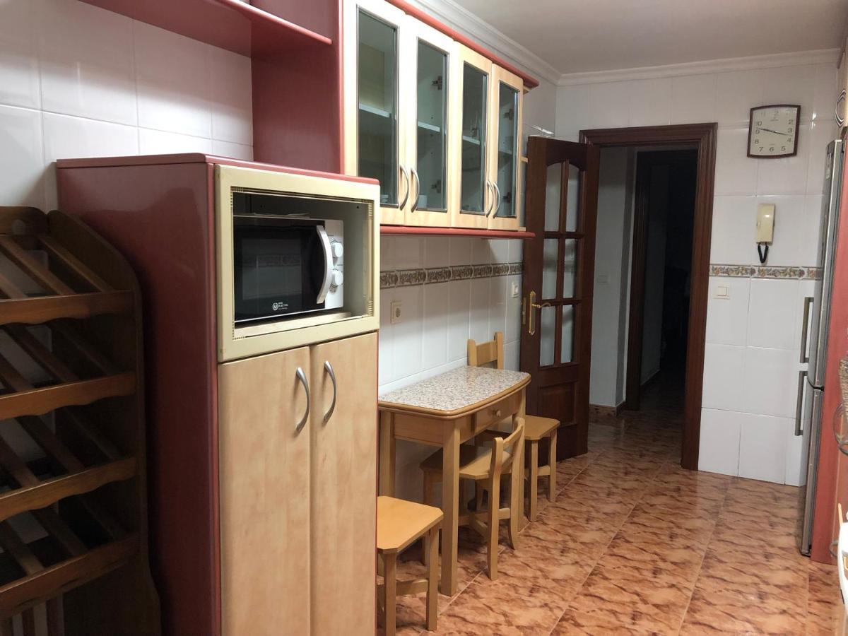 Piso En Pedregalejo A 50m De La Playa. Appartamento *