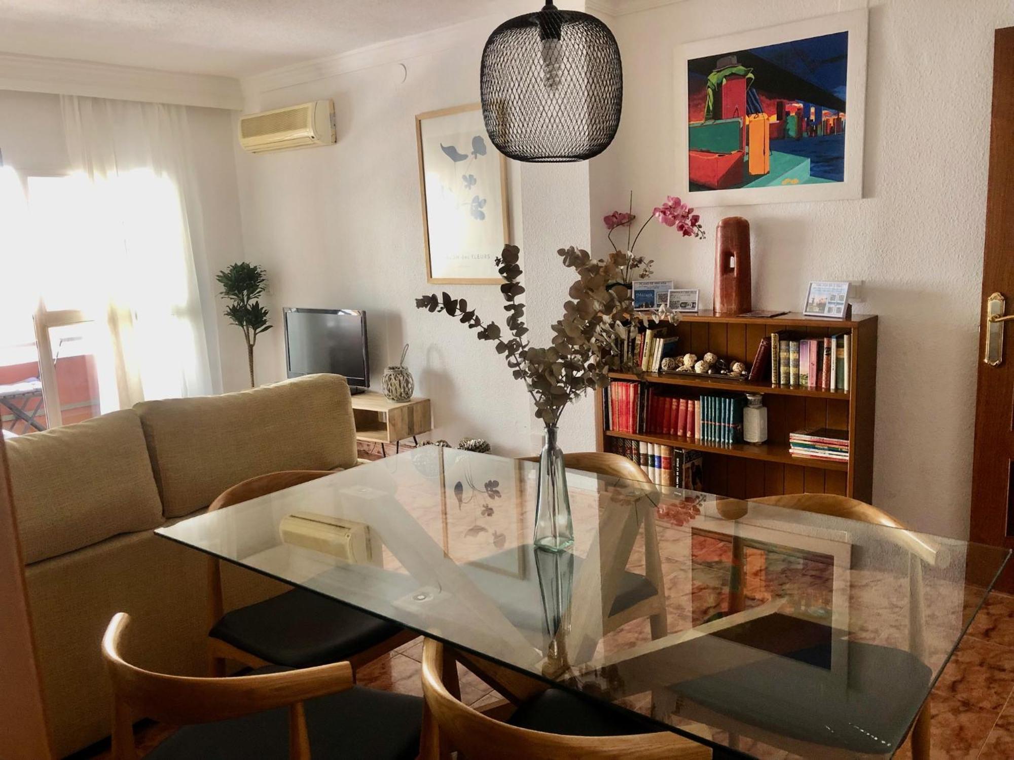 Appartamento Piso En Pedregalejo A 50m De La Playa.