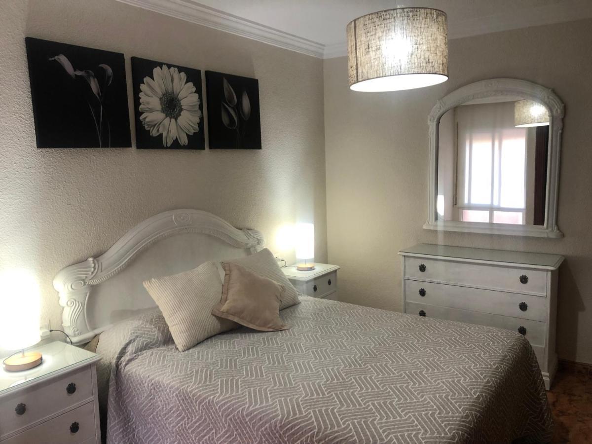 Apartament Piso En Pedregalejo A 50m De La Playa. Malaga